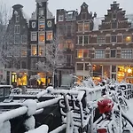 Apartment & Quiet Canal Amsterdam