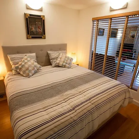 & Quiet Canal Apartamento Amesterdão